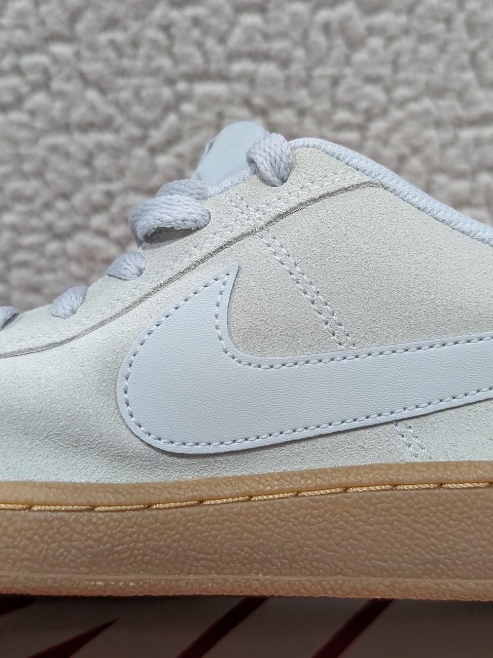 Nike Court Royale Suede